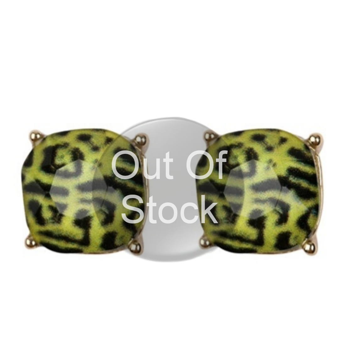 APPLE GREEN MARBLE STUDS